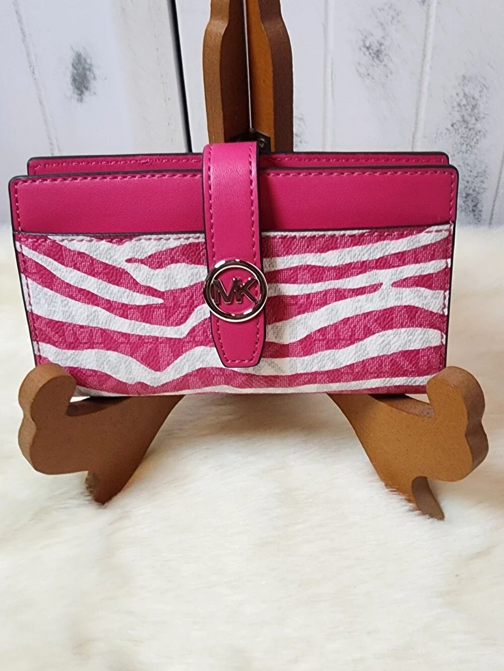 Michael Kors Greenwich Wallet